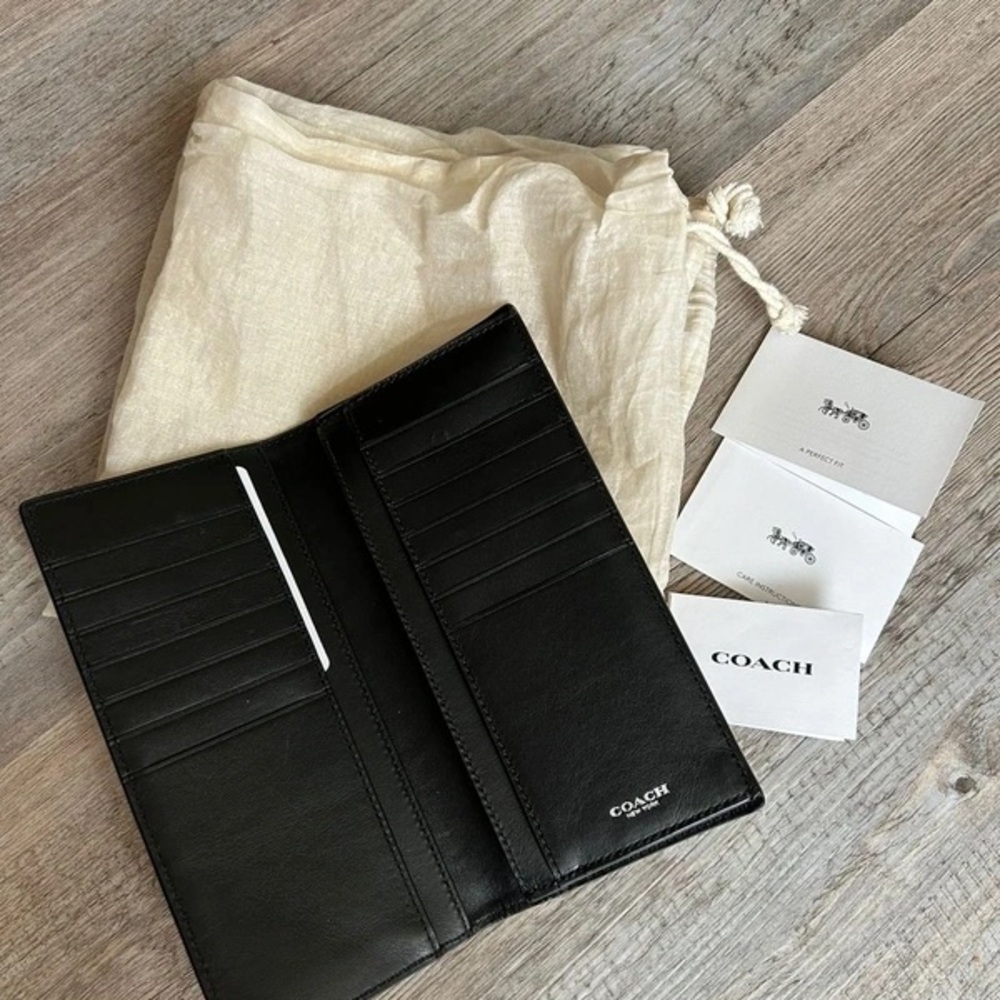 Coach Long Black Leather Wallet/Cardholder